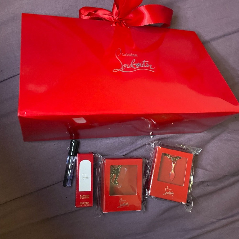 Christian Louboutin Red Shoe Silhouette Necklace set